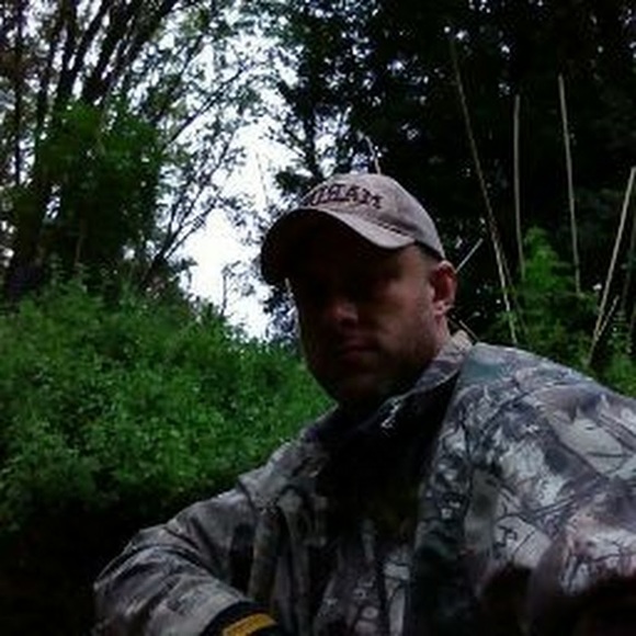 Meet your Posher, Garett - Picture 1 of 1